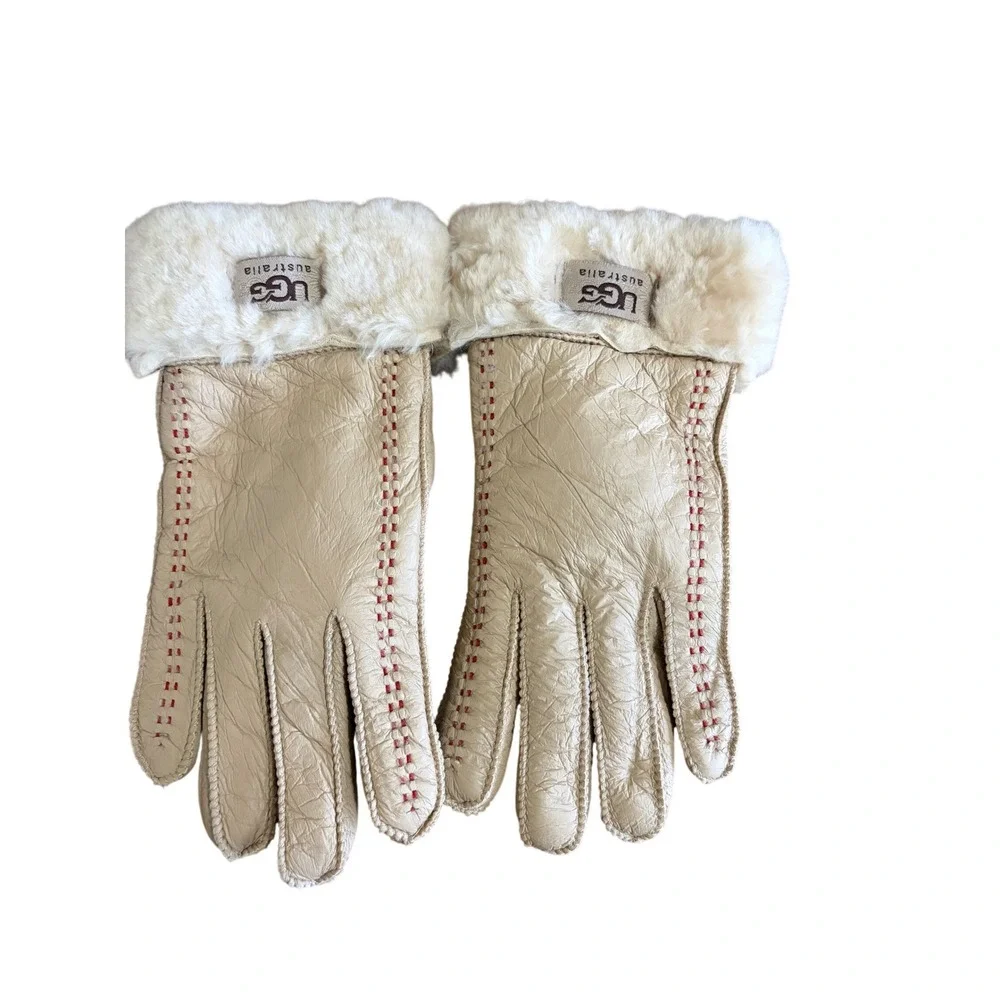 UGG‎ Australia Women Sand Sheepskin Shearling Lined Gloves Beige NWOT Med